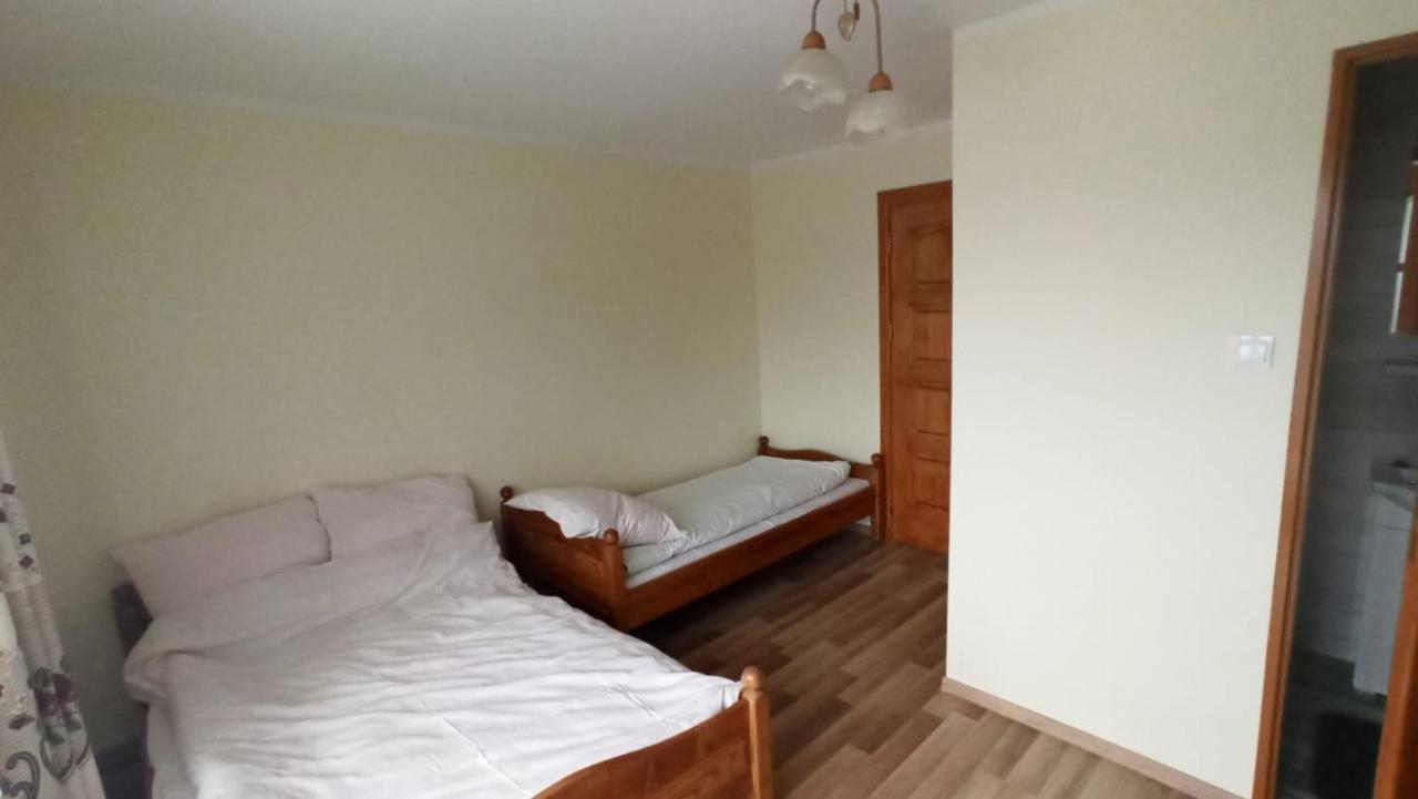 Trzech Koron 16 Hotel Sromowce Wyzne Exterior foto
